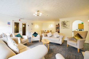RESIDENTS LOUNGE- click for photo gallery